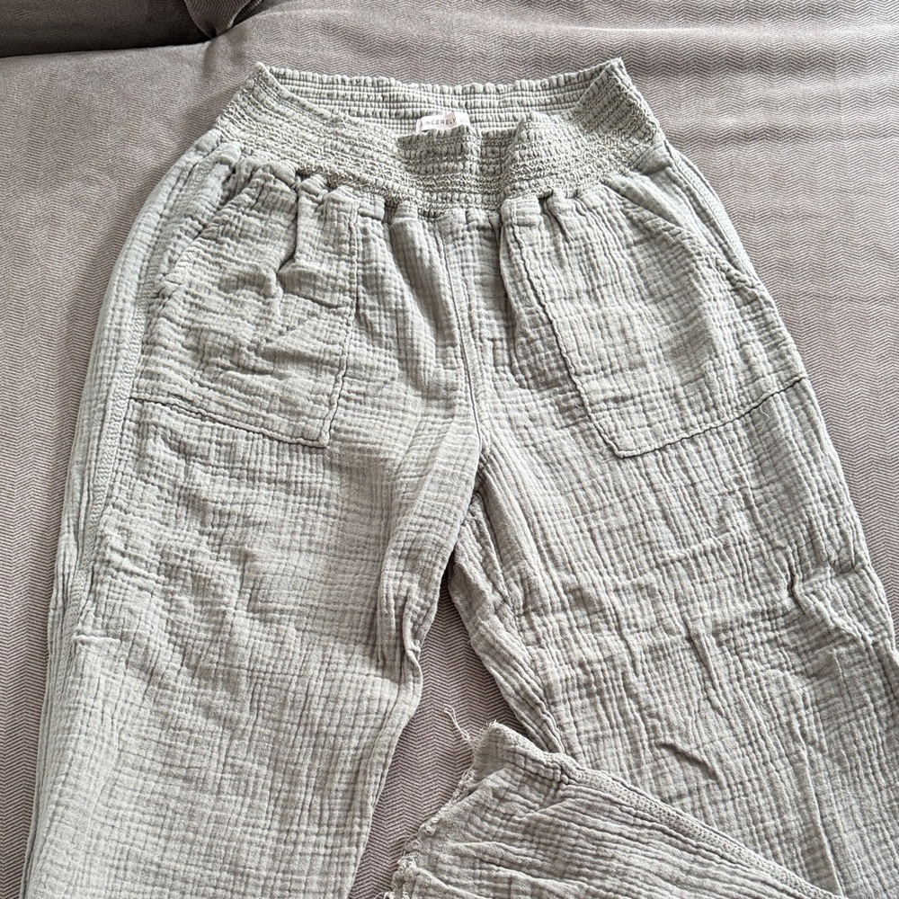 Sincerely Jules Textured Gray Pants